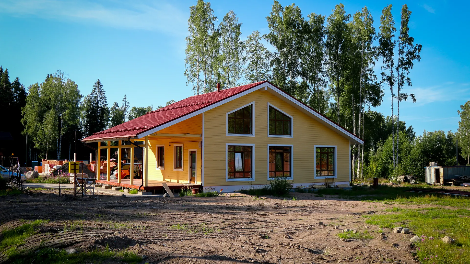 стоимость отделки фасада деревянного дома в СПб